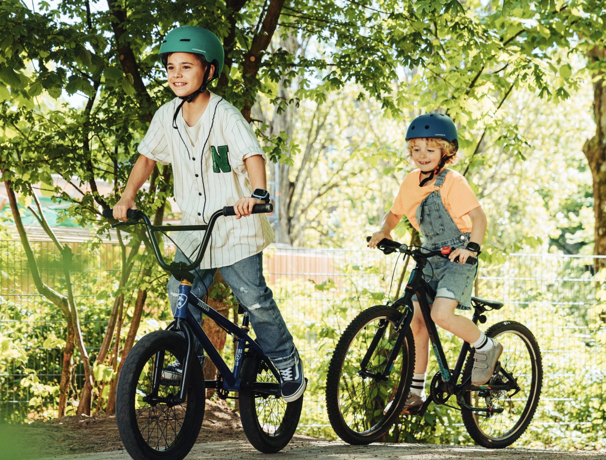 Ferie i Norge med barn – nyttige tips, spennende attraksjoner & reisemål!